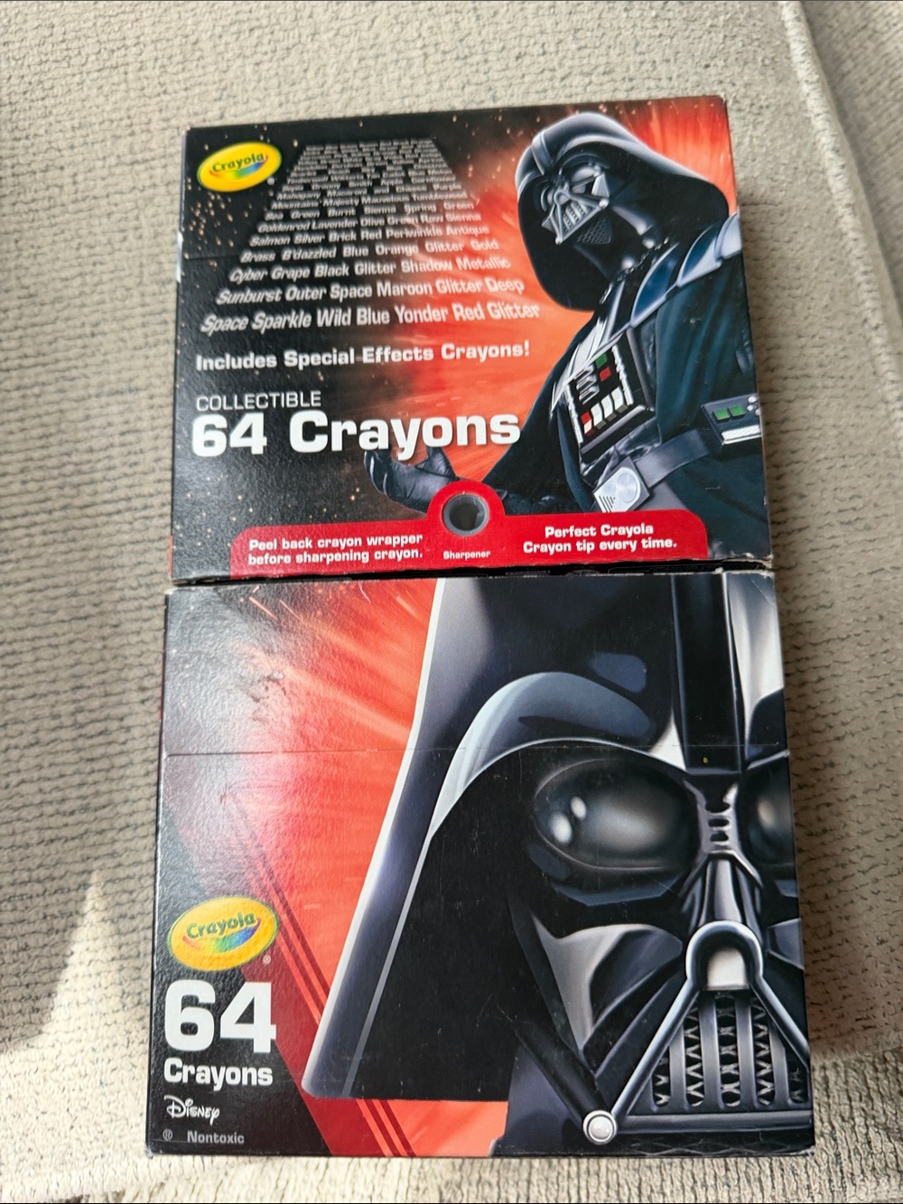 Star Wars Crayon 🖍️ with sharpener. 64 count